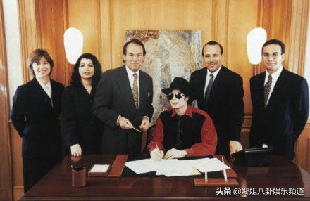 “流行之王”迈克尔杰克逊逝世13周年，深扒他究竟得罪了什么人