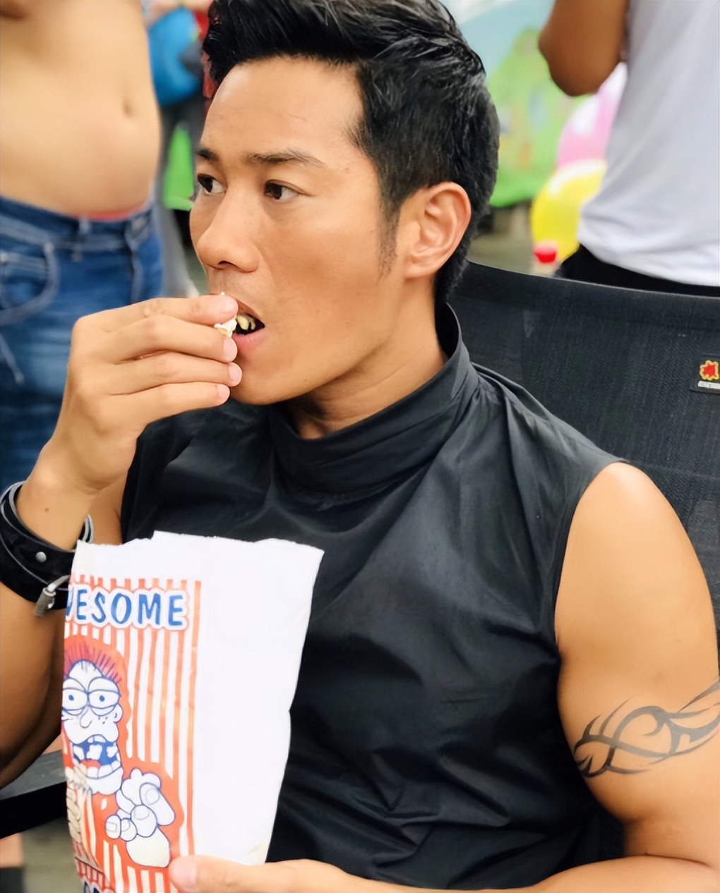 红得快，沉得也快，这7位“风光不再”的港星，如今有人露了原形