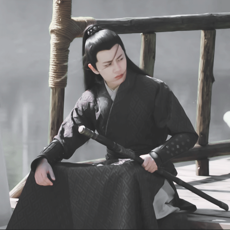 任嘉伦与陈晓古装眼神戏对比，一个眼神开车，一个眼神拉丝