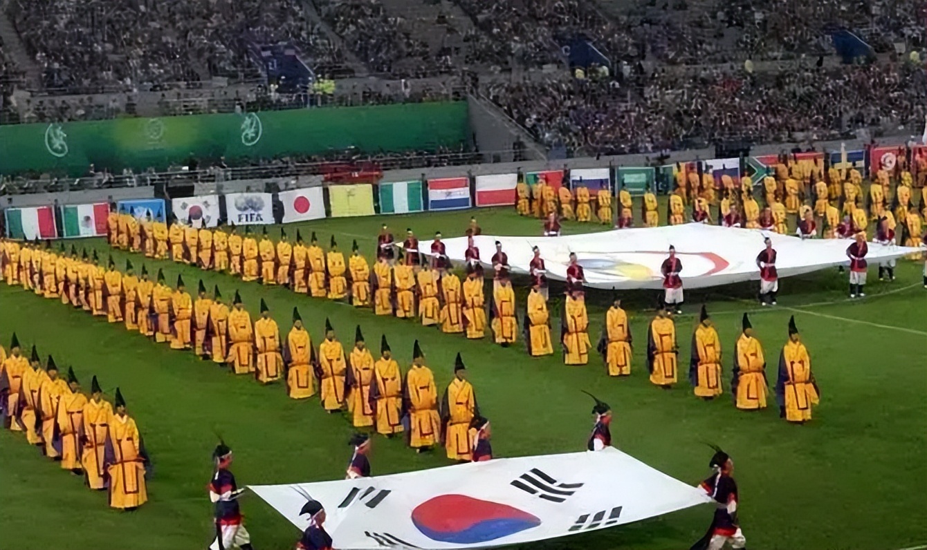 韓日世界杯為什么中國會出現（逆轉強敵死敵韓國、日本一同出線，20年前怎么會合辦世界杯呢？）