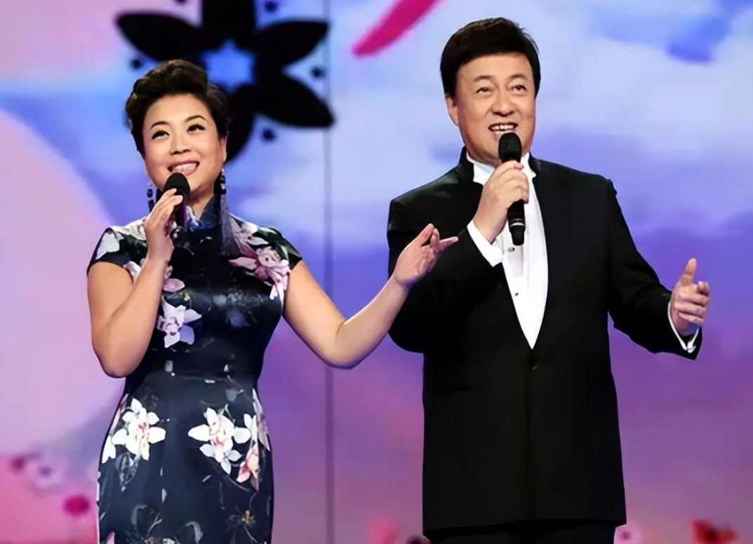 歌手张也:55岁未婚未育,和"男闺蜜"吕继宏神仙友情让人羡慕!