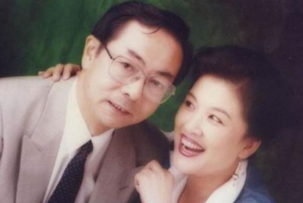 演员宋春丽：因拍戏终身不育，61岁却如愿当上母亲，自称无怨无悔