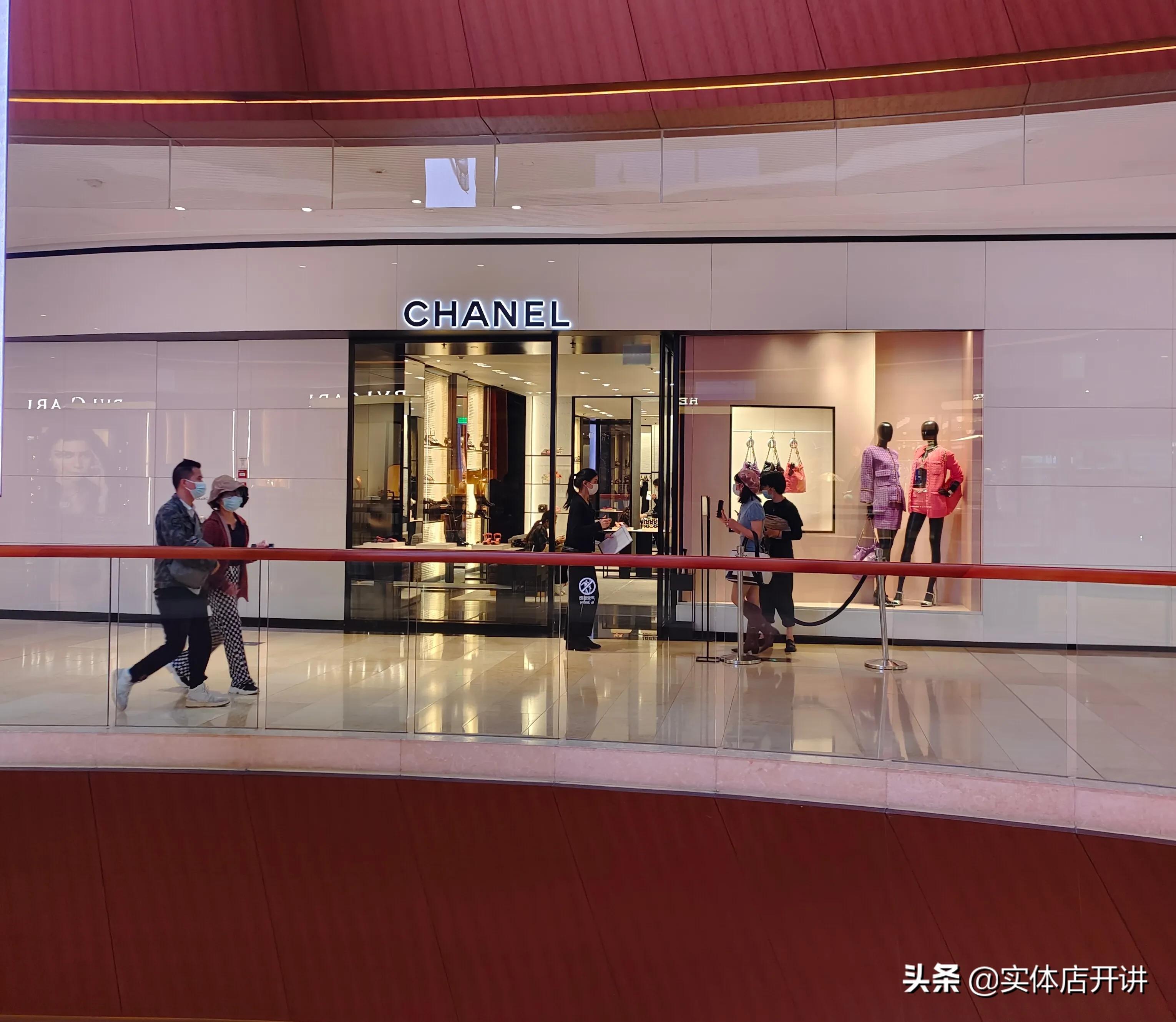 湖南伢子搞不定爱吃的老广，无人排队的广州文和友，危险了