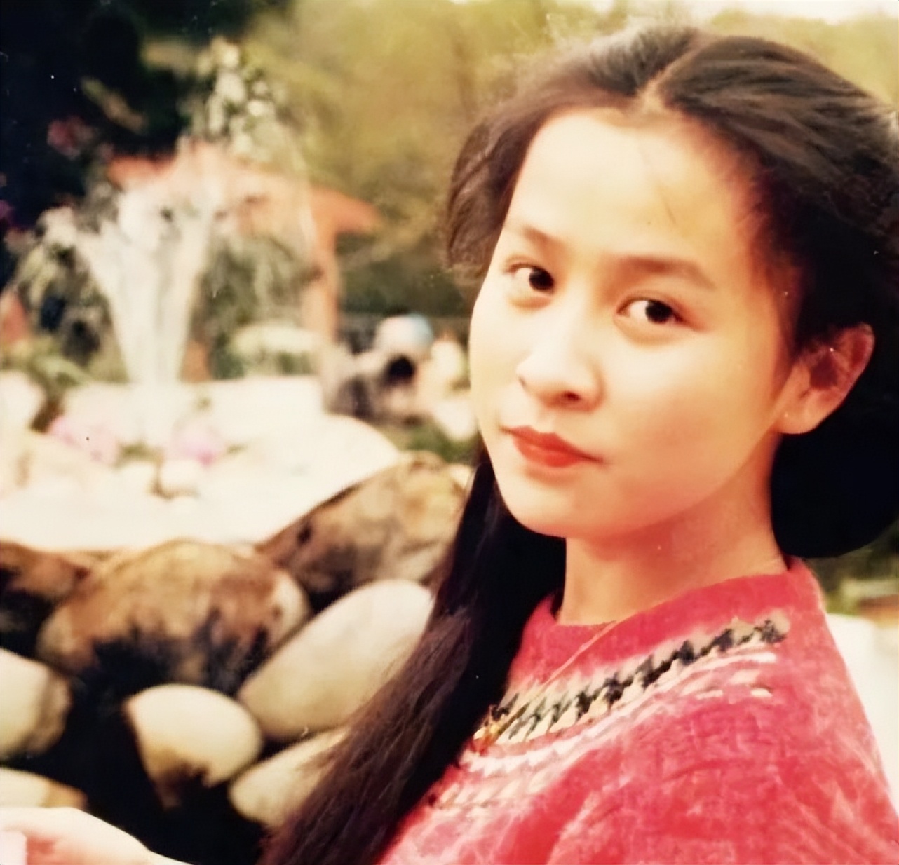 刘嘉玲东周刊事件刘嘉玲东周刊有几张照片