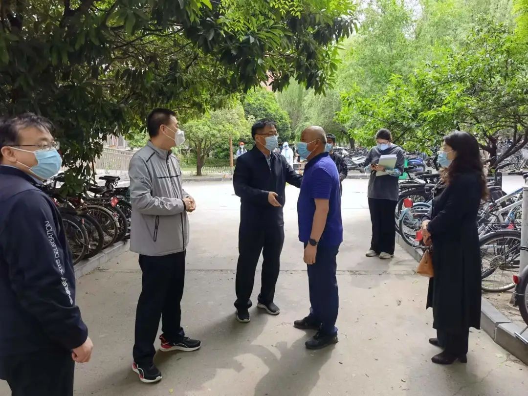 50位书记、院长进驻宿舍，一日三餐免费提供！疫情突袭，郑州大学这样做！