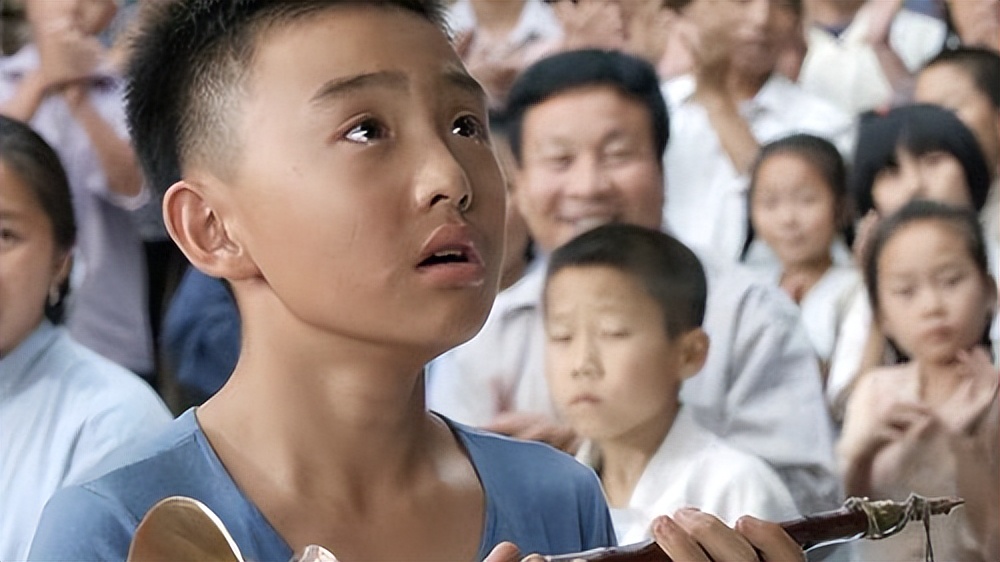 《百鸟朝凤》：文化的挽歌与生命的隐喻