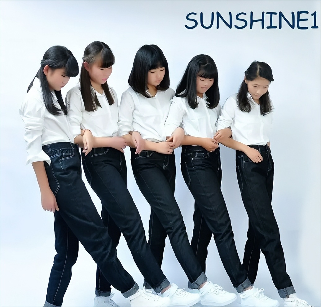 还记得丑出圈的sunshine吗，美到不敢认，网友：有梦想谁都了不起