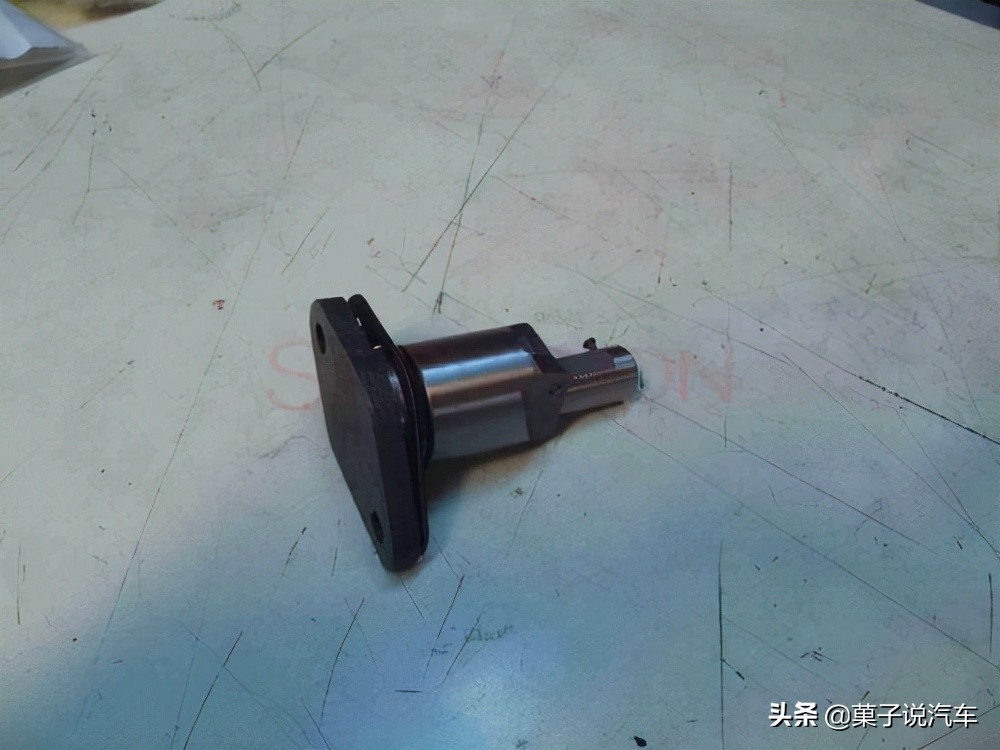 汽車“正時皮帶”與“正時鏈條”如何判斷更換或保養？老司機教你