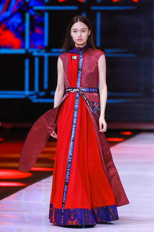 数字世界——张肇达 YUDU FASHION SHOW
