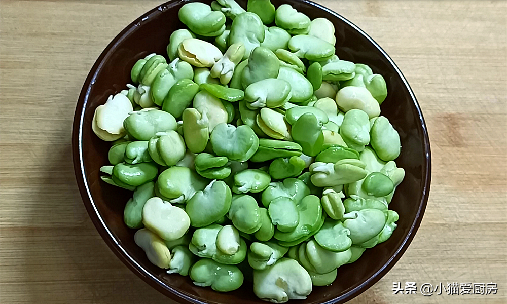 图片[4]-【葱油酸菜蚕豆】做法步骤图 带着酸味的下饭菜 是春天独有的-起舞食谱网
