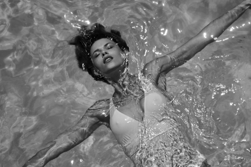 新西兰超模乔治娅‧福勒(Georgia Fowler)拍摄的时尚大片