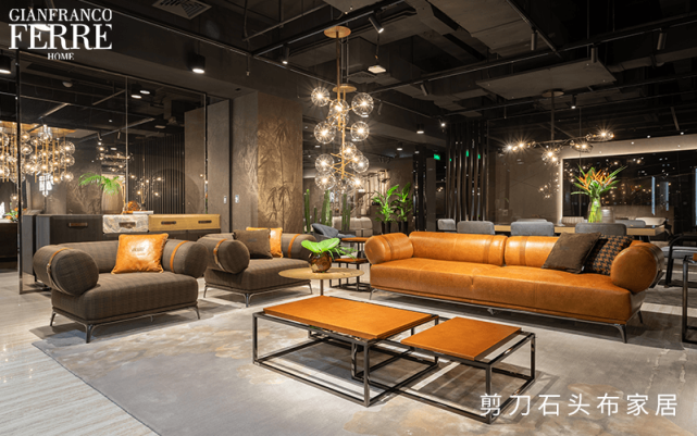 陸家嘴財富海景花園，一線江景豪宅的家具怎么選？