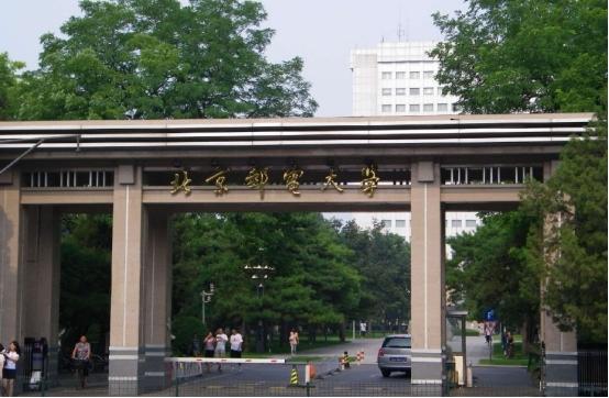 我国“就业率”较高的五所高校，清北不在列，学生刚毕业就有签约