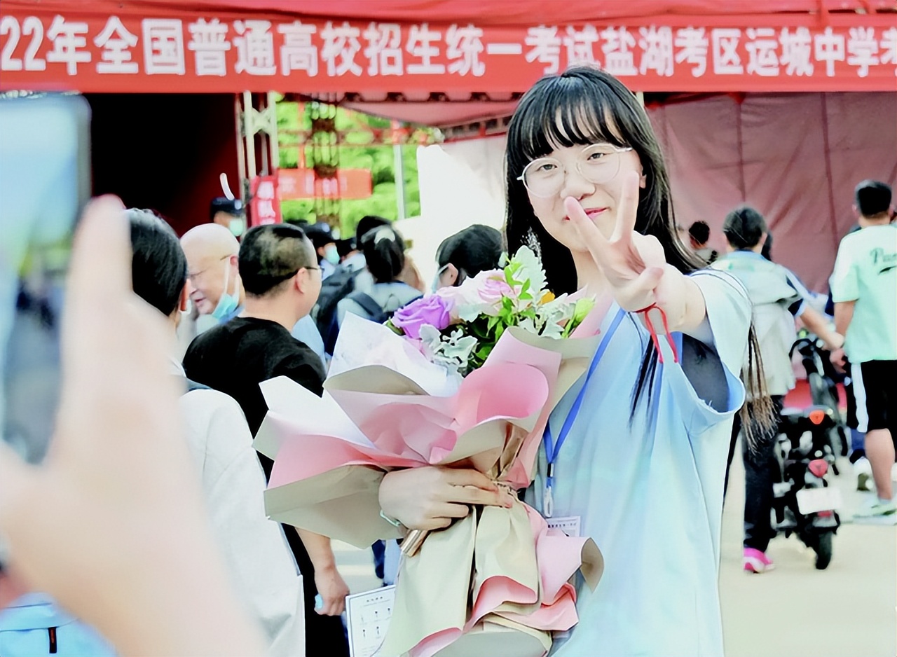 上海大学为什么不出名（2022年中国大学排名公布）