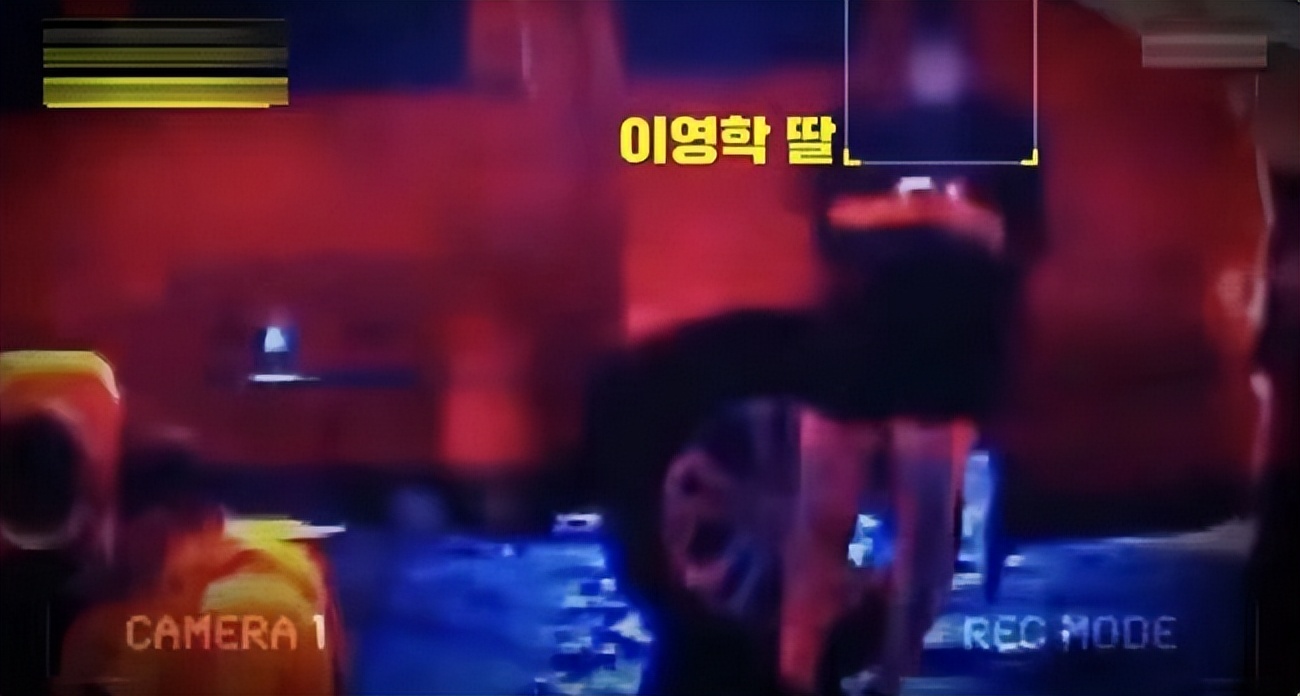 韩国好爸爸虐待少女，残疾女儿竟是帮凶，妻子也曾遭受侵害