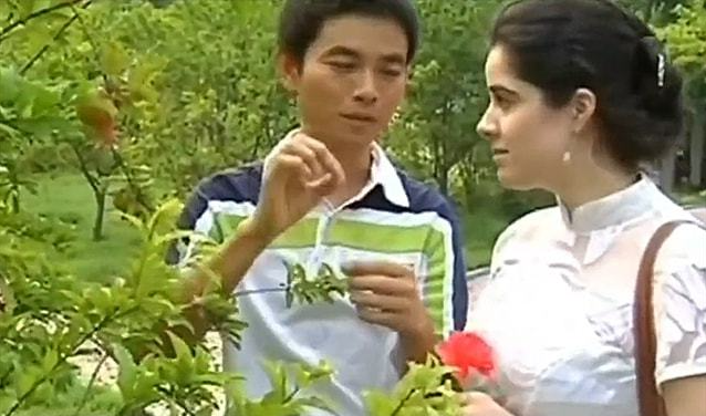 13年前，35岁中国保安娶26岁美国外教，他们现状如何？