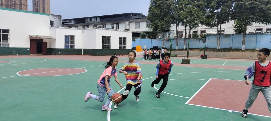 四川天府新区永兴小学周末托管服务开展得如火如荼