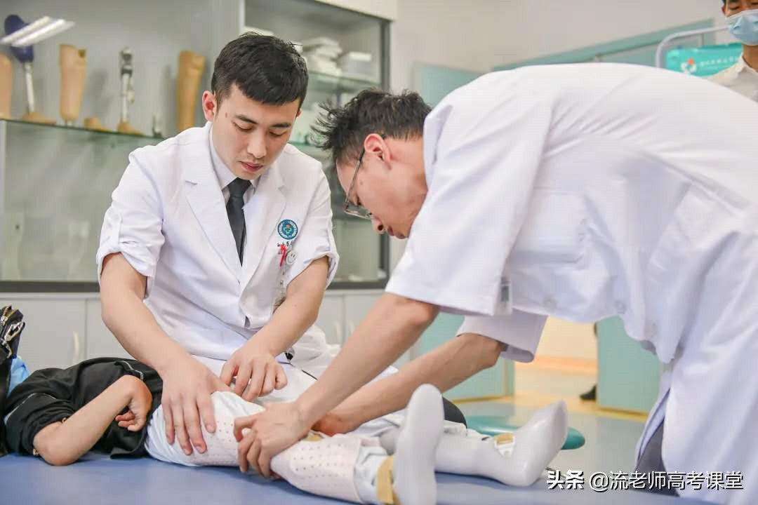 更名比较成功的学院，更名后招生分数上涨，院校位置让考生有误解