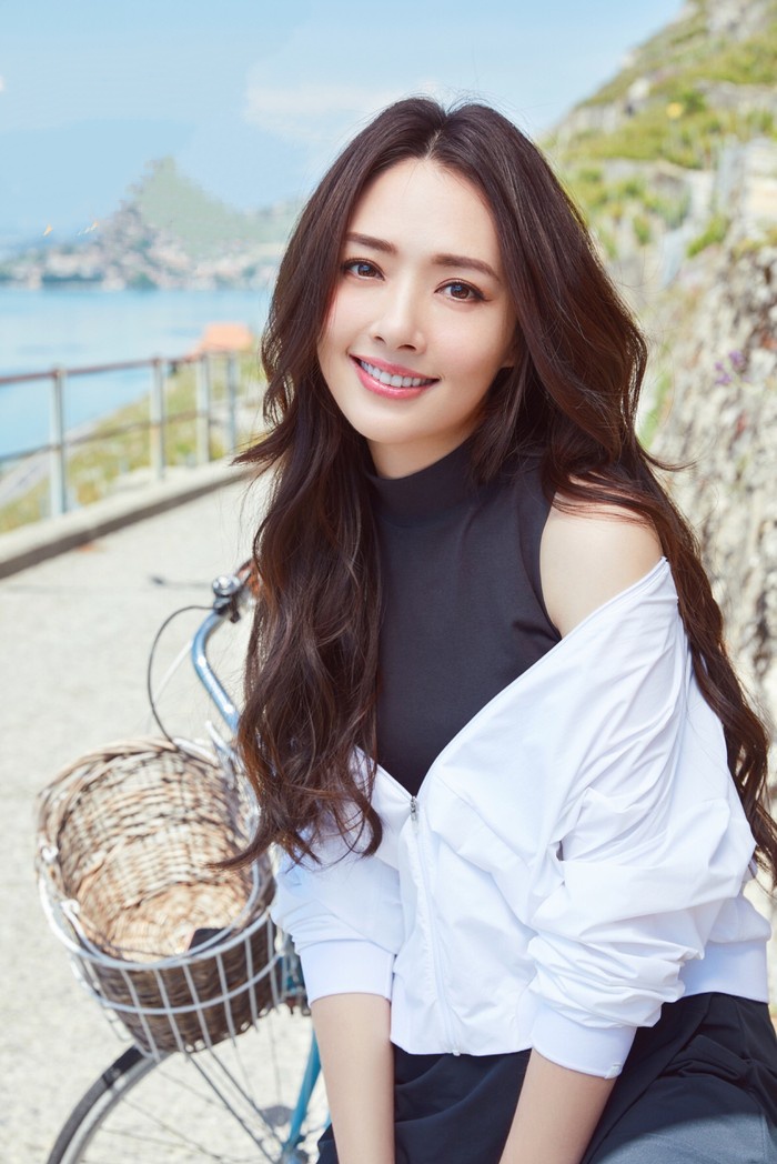 8位异域风情的混血女星，有人幸福美满，有人情路坎坷