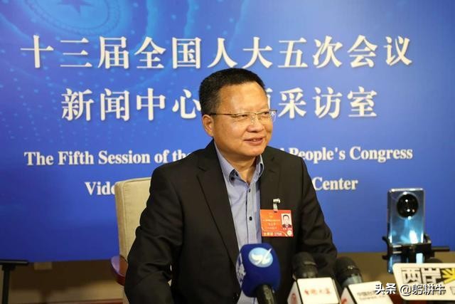 全国人大台湾省代表团是怎么设立的，代表是怎么产生的？