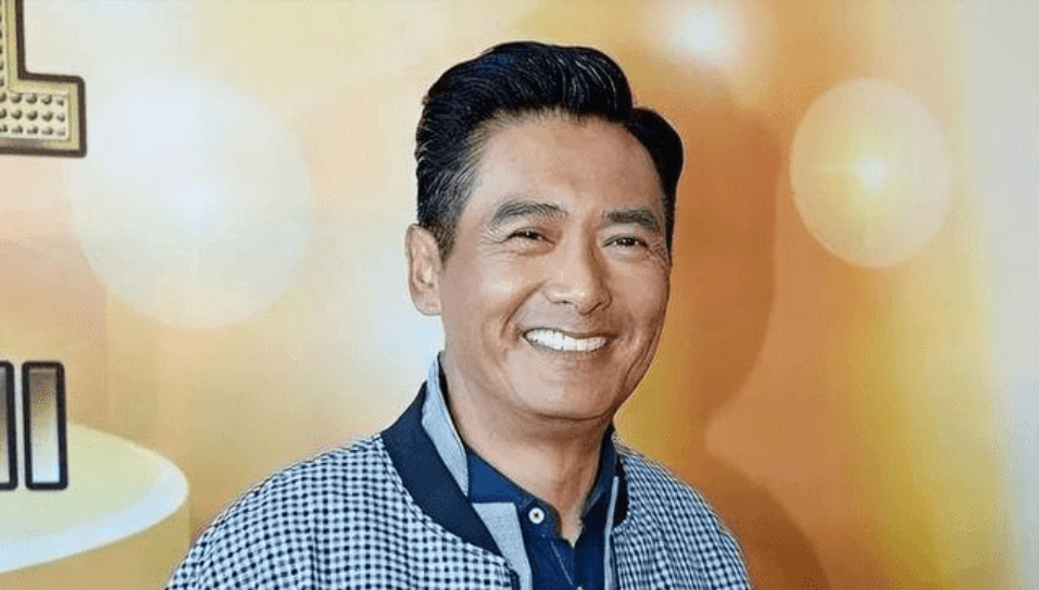 周润发:"香港之子"跌落神坛,费尽心思树立完美人设竟都是伪装