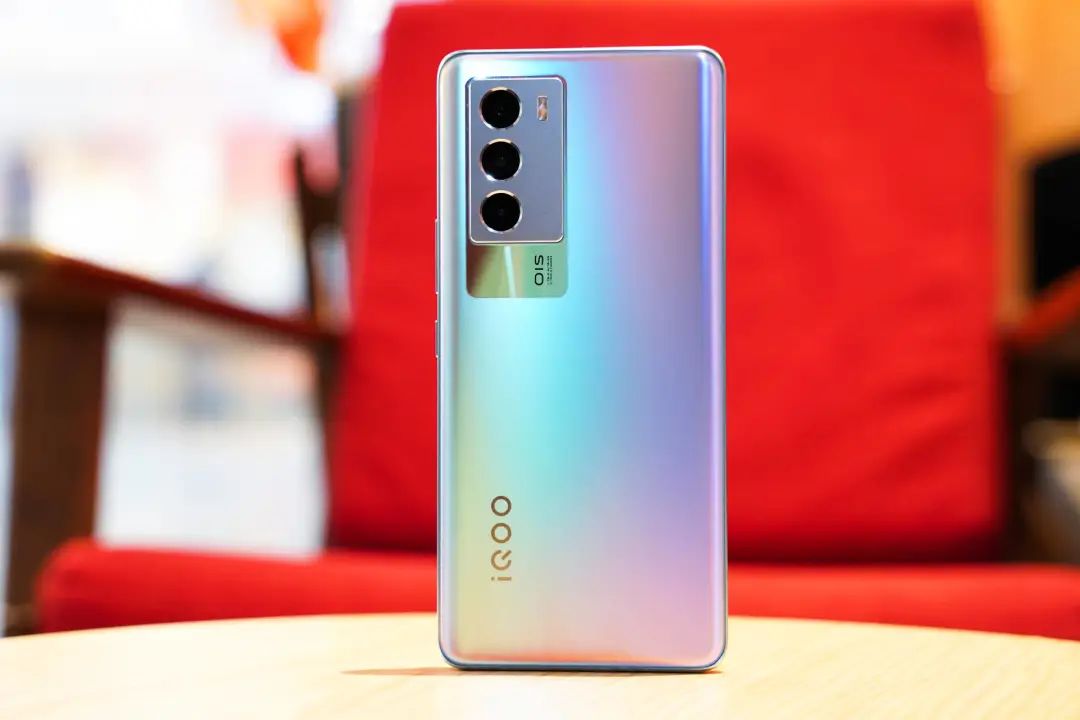 价格亲民的4款骁龙888手机，不发热性能强，最低1769元，能战五年