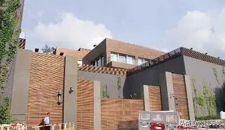 被盗失火，港星的豪宅比他们的花边还好看