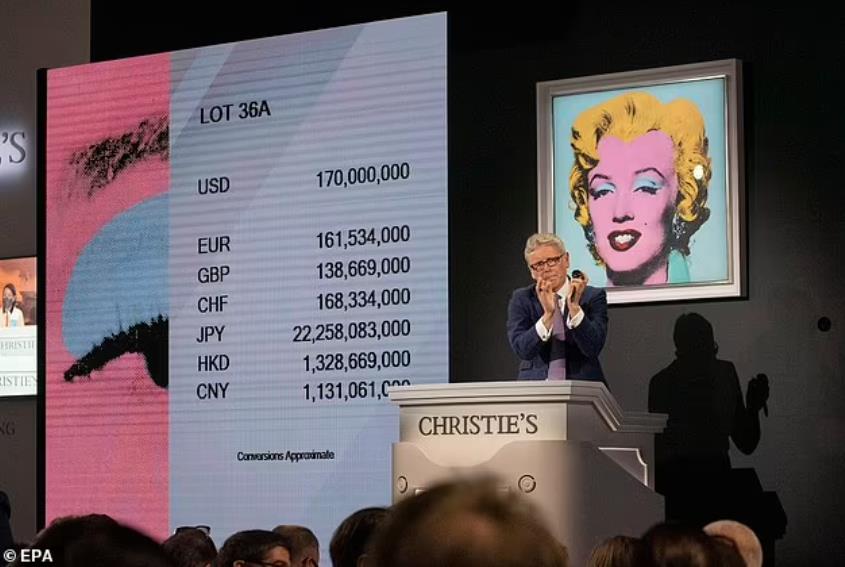 Marilyn（安迪沃霍尔的梦露肖像拍出13亿天价创下纪录！这背后，还有段故事）
