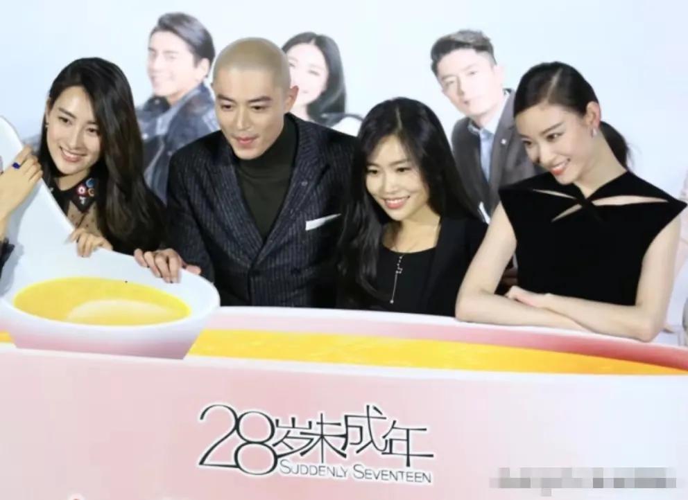 张艺谋长女张末：从巩俐手里抢回父亲，二婚嫁老外，38岁儿女双全