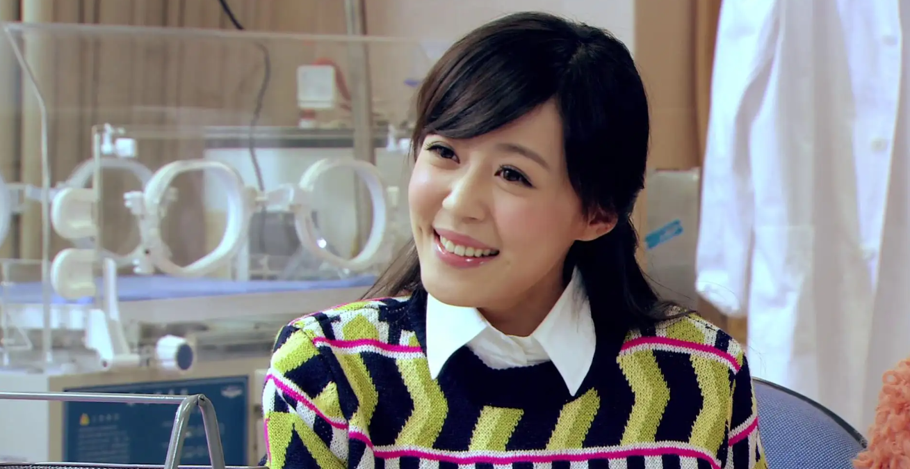 只是随着越来越多的明星加入到直播行业,李金铭的直播人气好像也开始