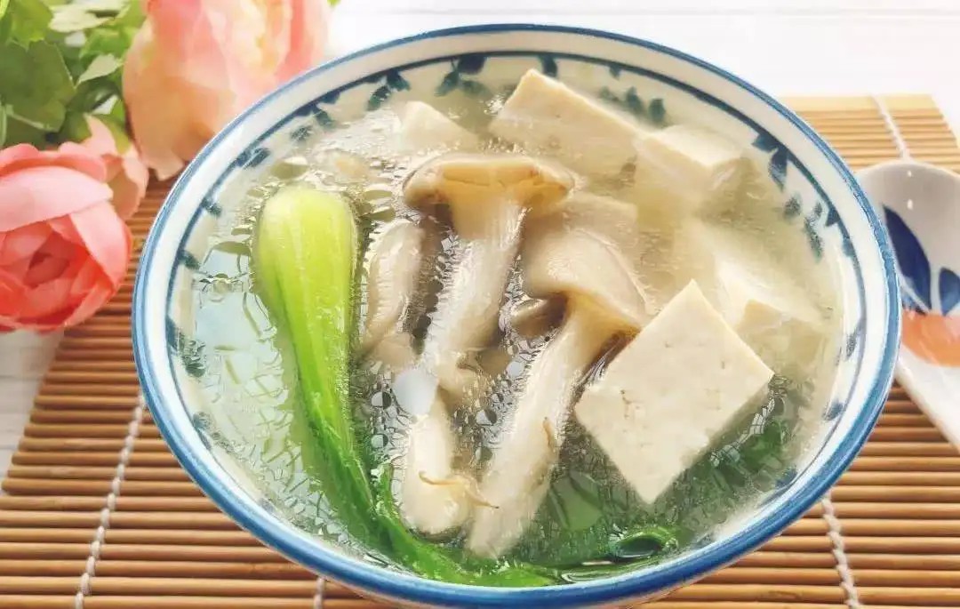 图片[6]-【豆腐蘑菇汤】做法步骤图 鲜美可口超过瘾 不愁孩子没胃口-起舞食谱网