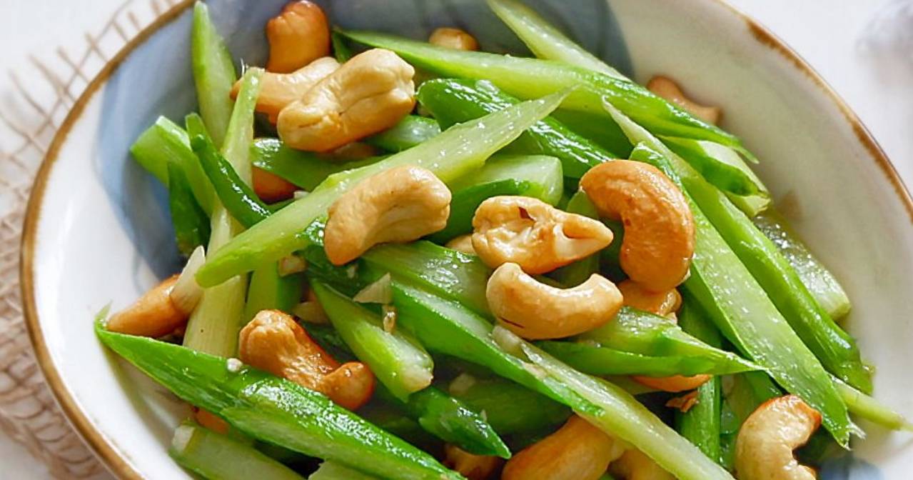 图片[1]-【芦笋炒腰果】做法步骤图 美味过瘾还能解馋-起舞食谱网