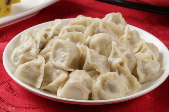 过节包饺子必看：和面用什么水？调馅技巧全解析，轻松做出美味饺子