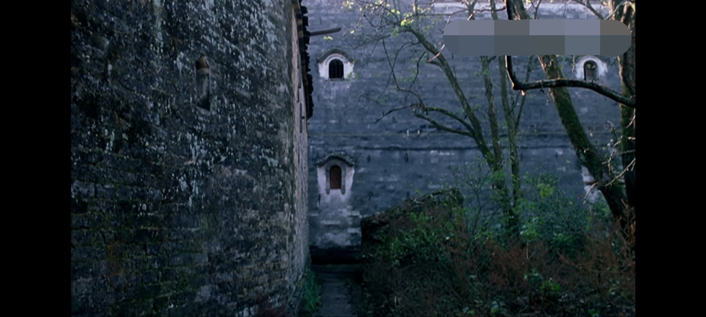 著名导演霍建起执导的爱情故事片《暖》，看过后决不会后悔