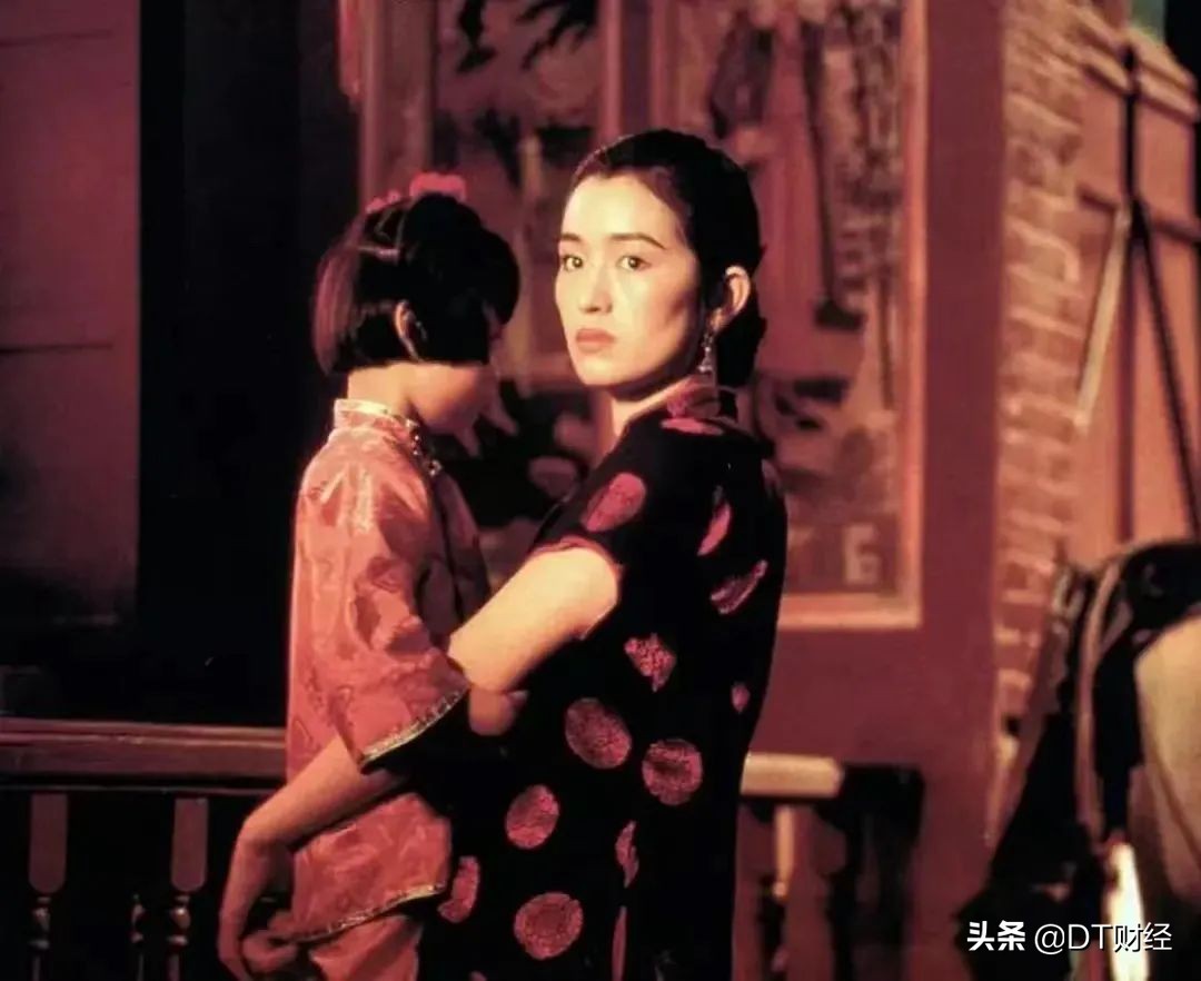 无论985还是211，大学生最爱看的书都是它