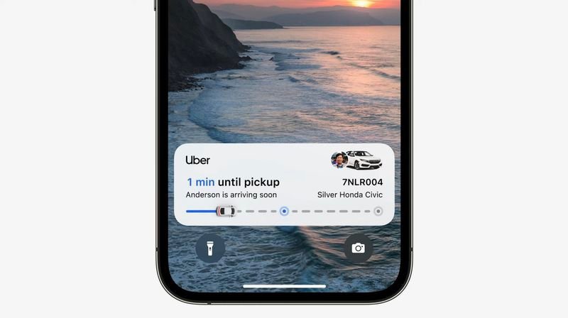 籃球即時比分在哪里找nba即時比分</h2>

<p>　　根據(jù) iOS 16 功能頁面上細(xì)則，實時活動將適用于特定國家的 NBA、MLB 和英超聯(lián)賽。蘋果表示，NBA 和英超聯(lián)賽的實時活動將在美國和加拿大地區(qū)提供，而 MLB 比賽的實時活動將在更廣泛的國家 / 地區(qū)提供，包括美國、加拿大、澳大利亞、英國、巴西、墨西哥、日本、韓國。</p>

<p>　　在 6 月的 WWDC 主題演講中，蘋果還預(yù)覽了 Uber 和 Nike Run Club 應(yīng)用程序的實時活動，蘋果在其 iOS 16 頁面上展示了星巴克的實時活動。在 iOS 16 Beta 測試版中，時鐘應(yīng)用程序中還為計時器設(shè)置了實時活動。</p>

<p>　　<img alt=