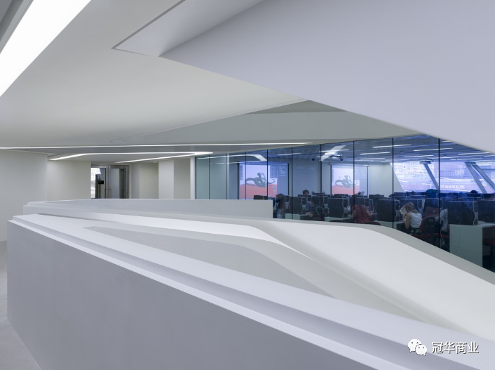 「冠华商业 · 建筑大观系列」香港理工大学 · 赛马会创新楼