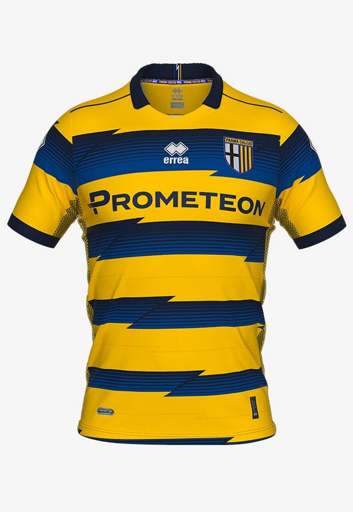 世界上最好的足球队服（本赛季哪支球队的三套球衣设计水平最高？这十大球队走在时尚前沿）