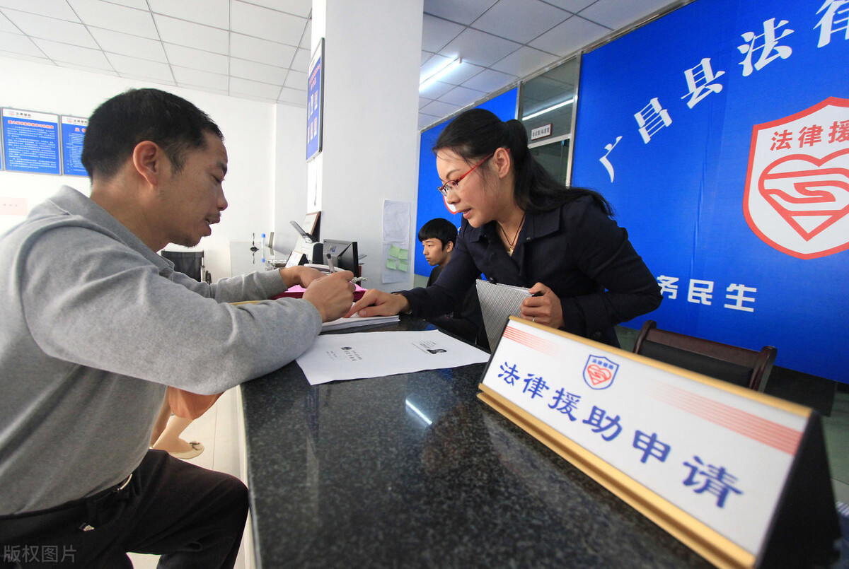 去劳动仲裁想找律师却五花八门？几招识别是否靠谱，得罪人也要说