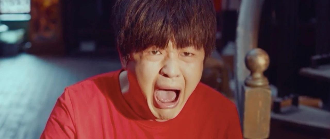 正剧耍帅、喜剧抽搐，连表情都管不住，他们怎么混成的当红明星？