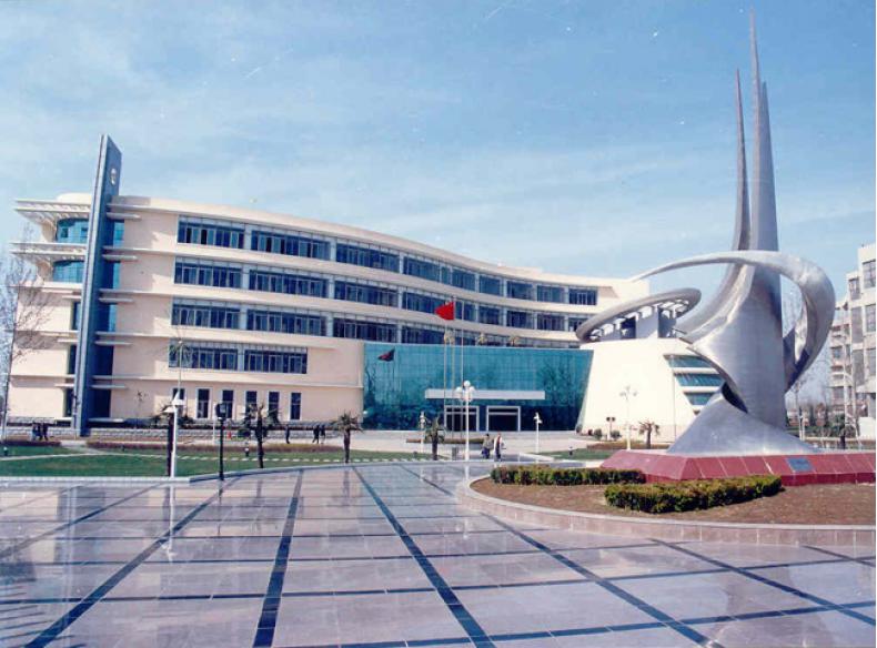 新乡医学院：老牌医学本科的成长烦恼，更名医科大学仍然在路上