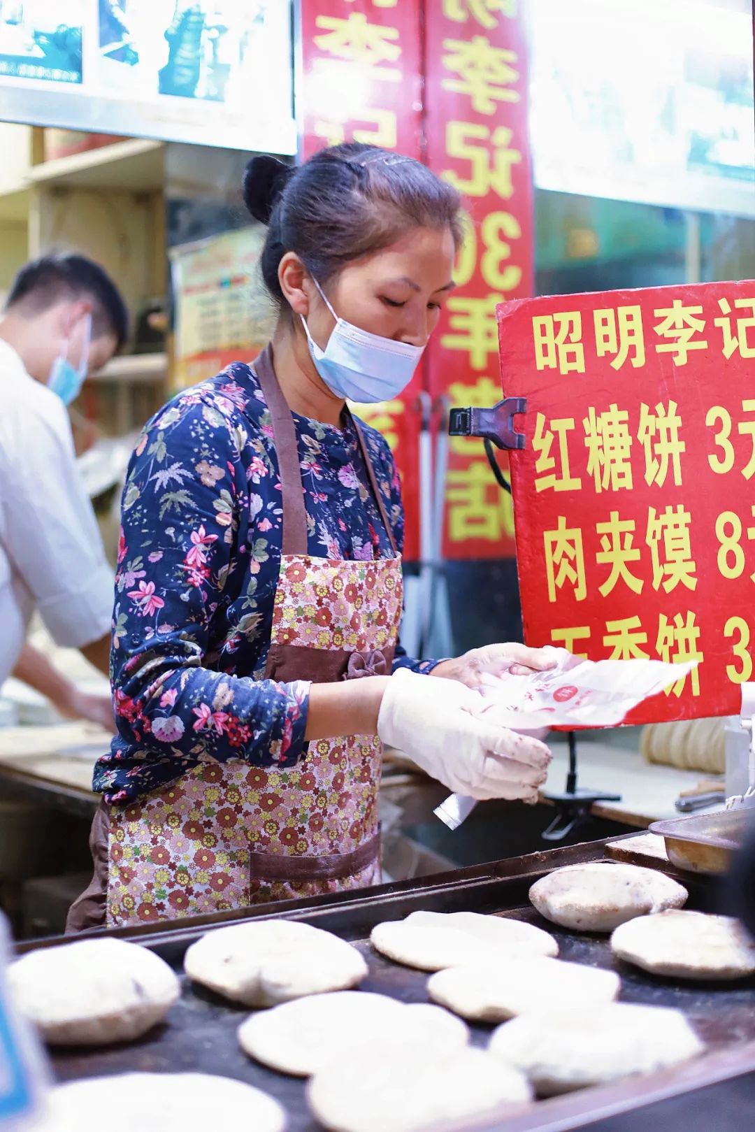 小吃店什么最火的（最暴利的摆摊小吃）