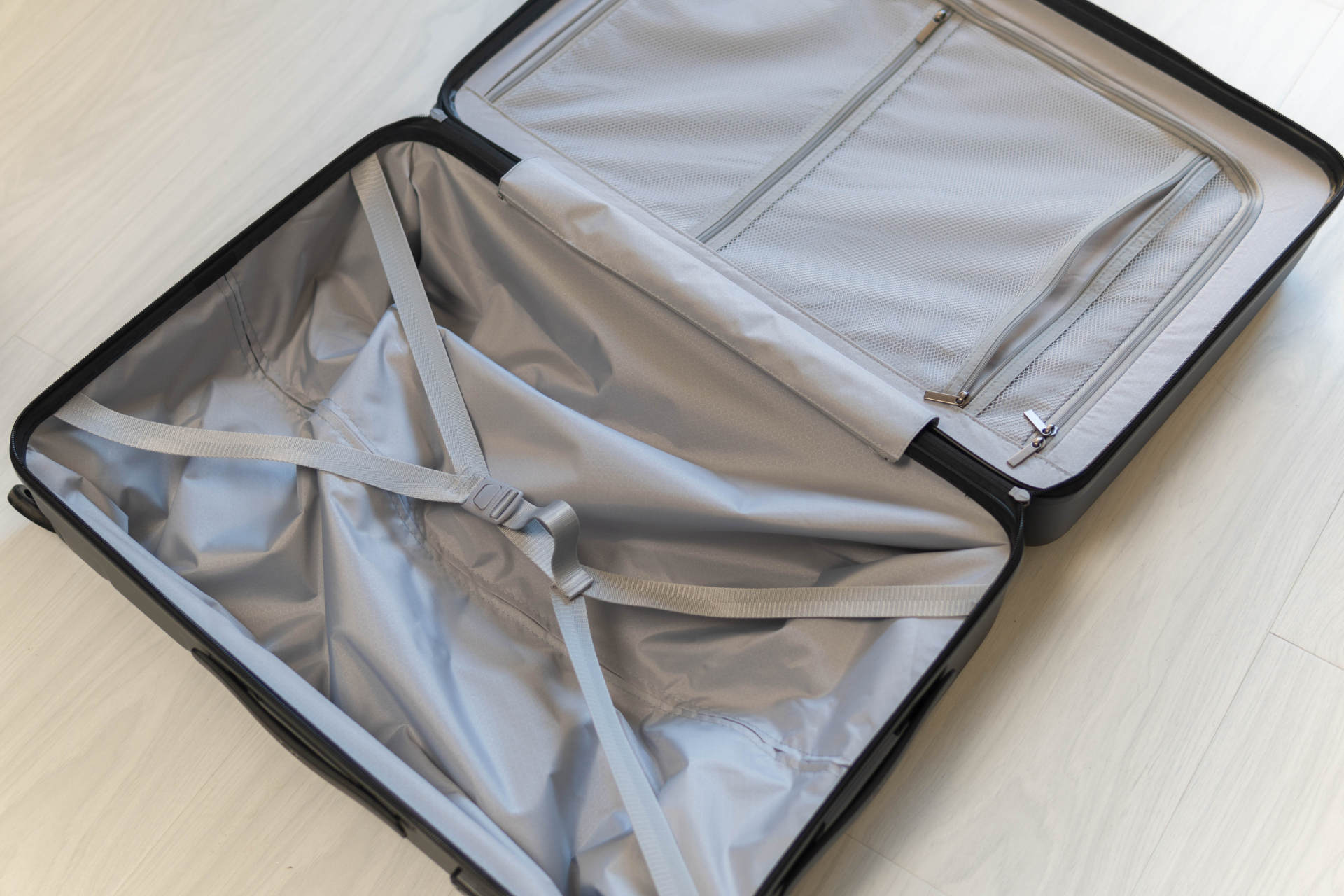 开学返校，出差出游，轻巧抗压好收纳的小米24寸旅行箱值得选择