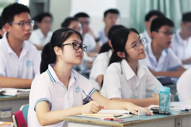 211高校金字塔排名已更新，人民大学跻身第1档，西北农林无缘前3