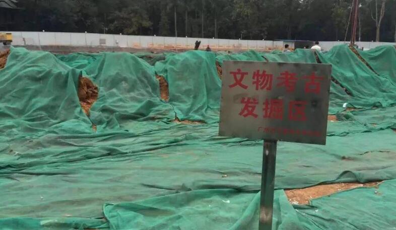 “十所大学九个坟”，别害怕，有些大学校园里，还有出土文物呢