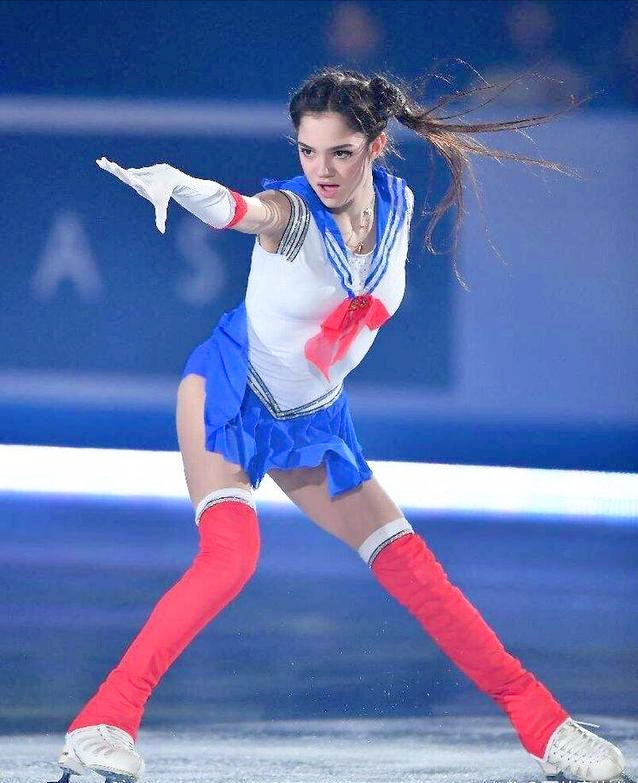 10位让人无比感动的运动员，贾宗洋腿上22根钢钉，武大靖双脚变形