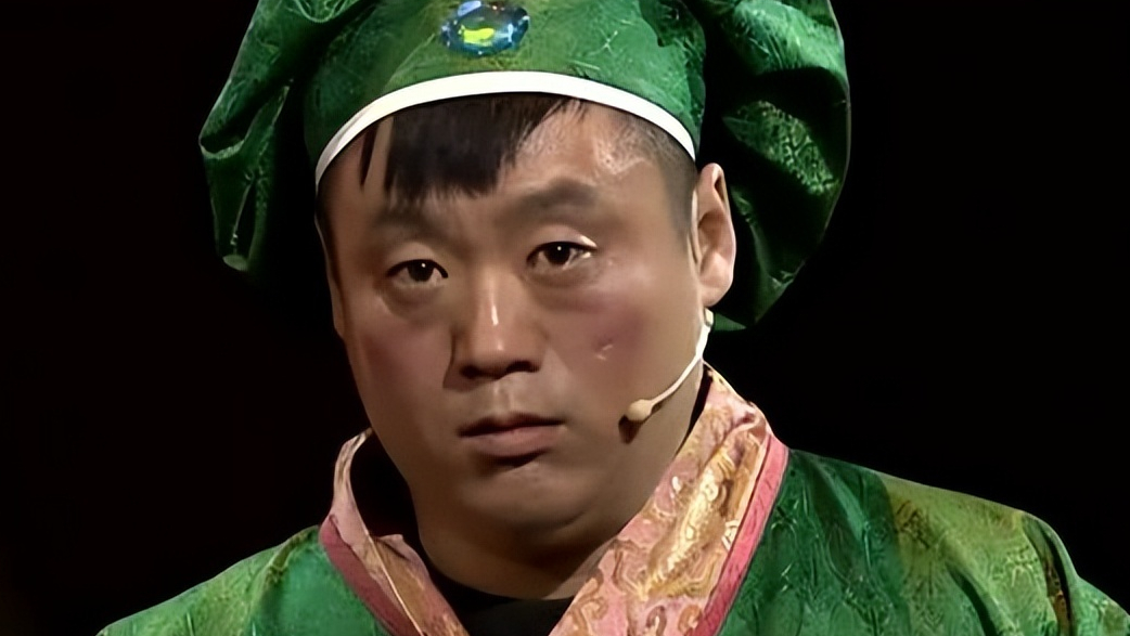 "赵本山徒弟"宋晓峰:走红后不抛弃患难妻子,称女儿是他的骄傲