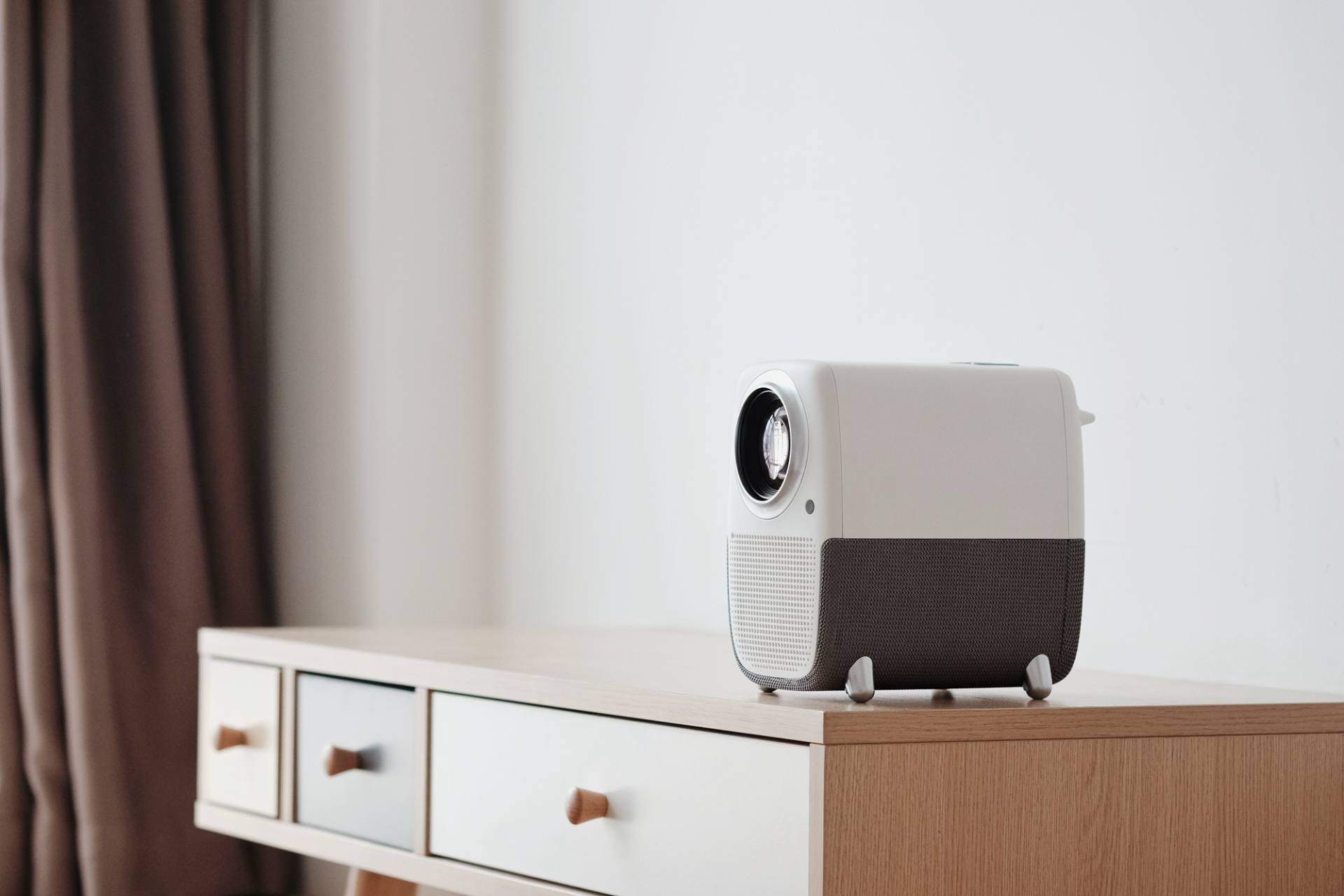 泰捷WEBOX T1S：疫情当下的居家观影新选择