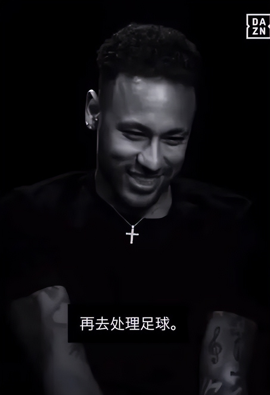 世界杯恶搞趣图内马尔（世界杯 - 内马尔79分钟内被侵犯9次，下场时掩面哭泣）