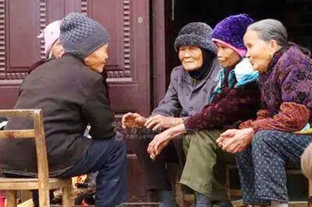 2007年，河南发现身中四十多刀的男尸，后揭开了一场荒唐的婚外情